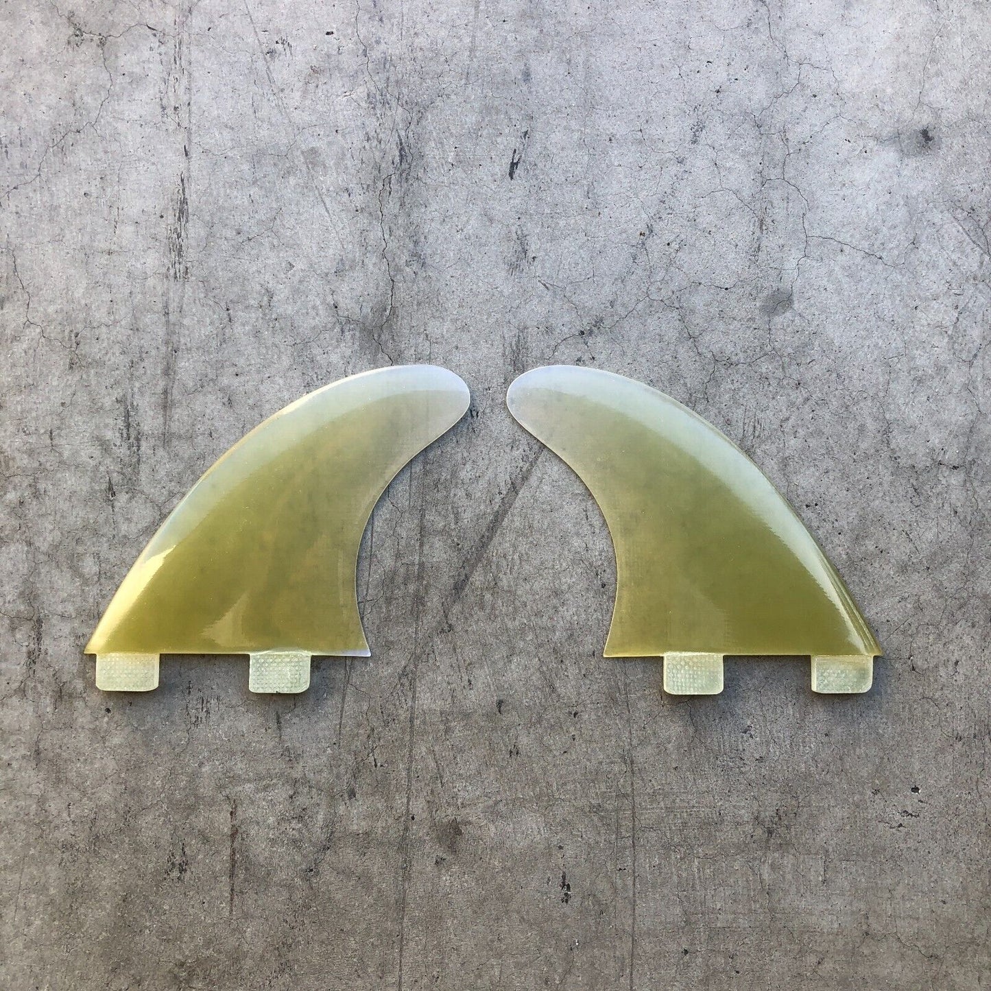 FCS1 Yellow Fiberglass Sidebite rail Fins 4.13" x 3.88"